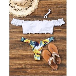 Bundle! Bikinis! New!